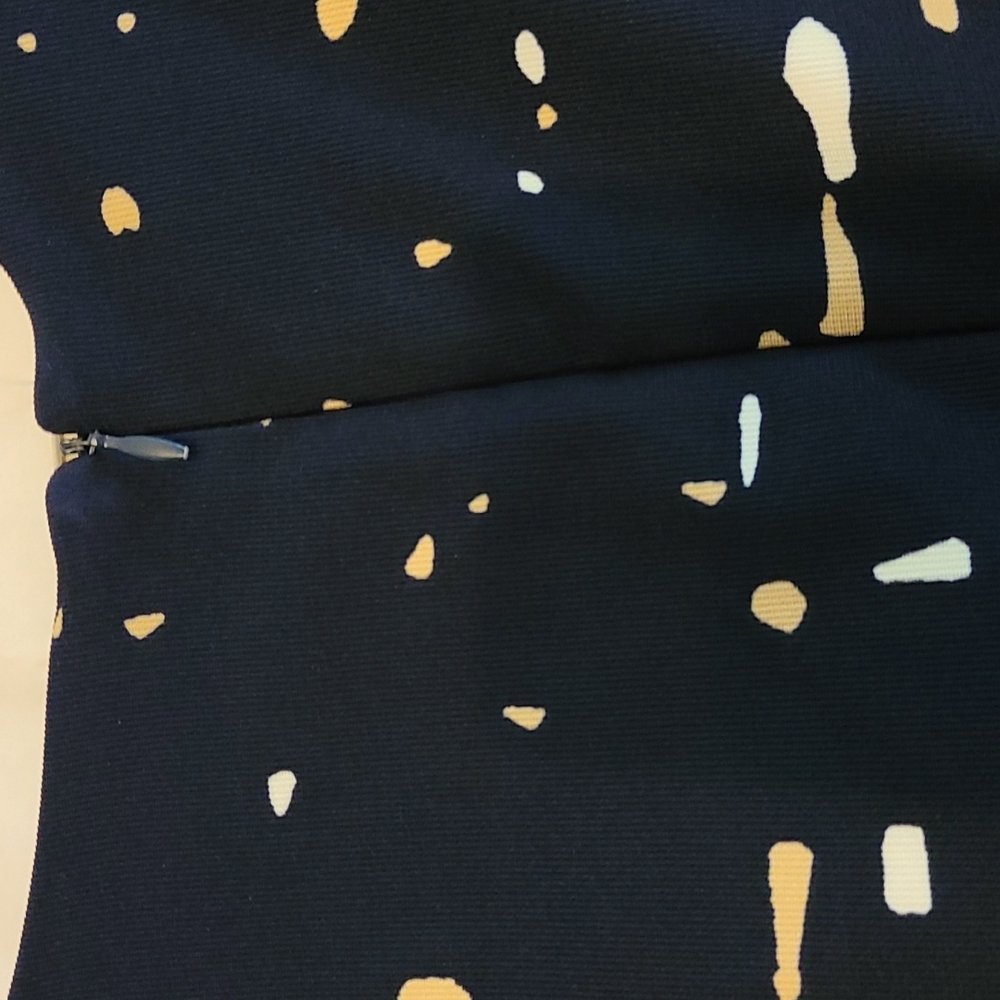 Dress - Picture 5 of 6